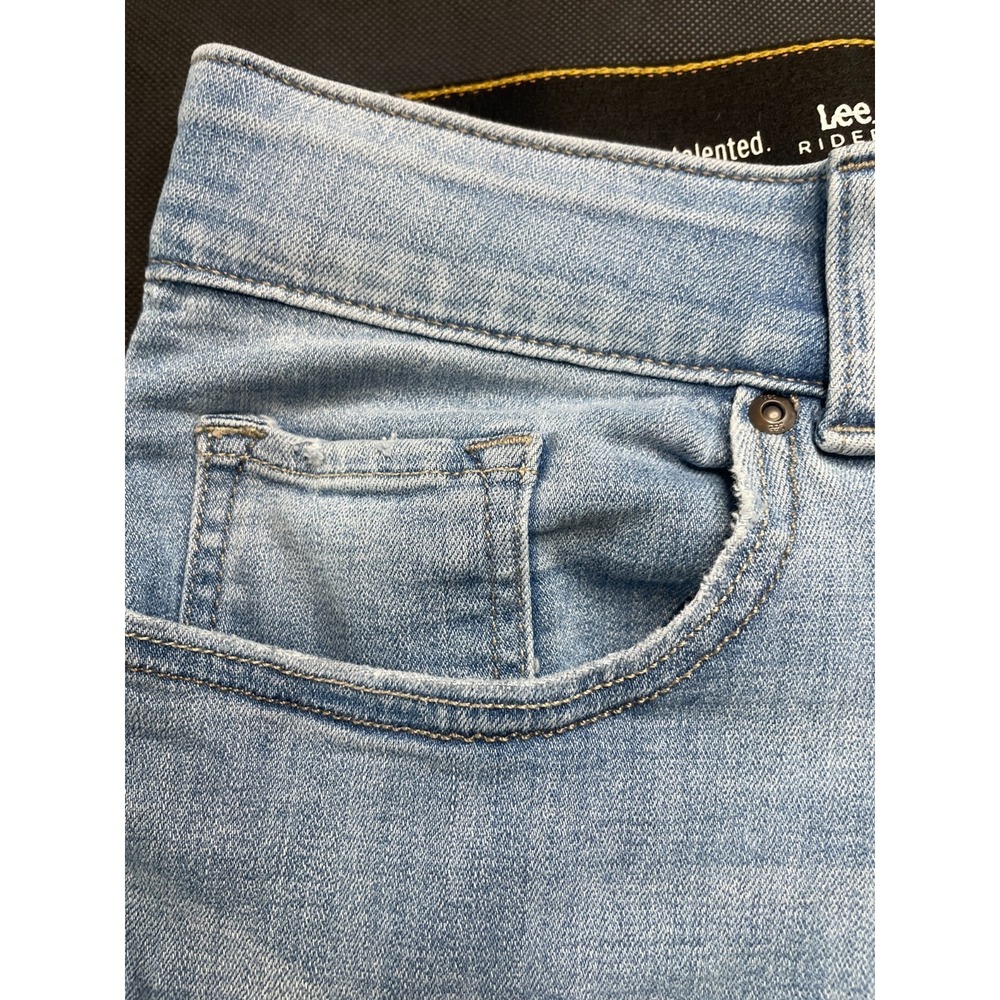 Lee Riders Bermuda Shorts Womens 20W Plus Size Light Wash Stretch Denim Casual - Picture 5 of 12